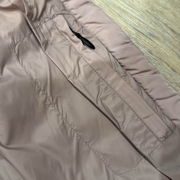 Calvin Klein Performance Vest - Picture 5 of 5